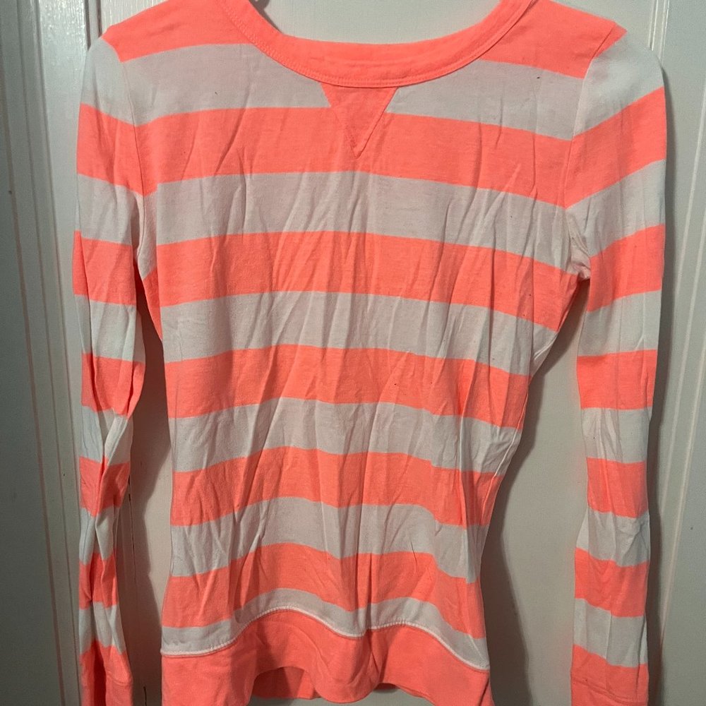 Long Sleeve Gap Shirt